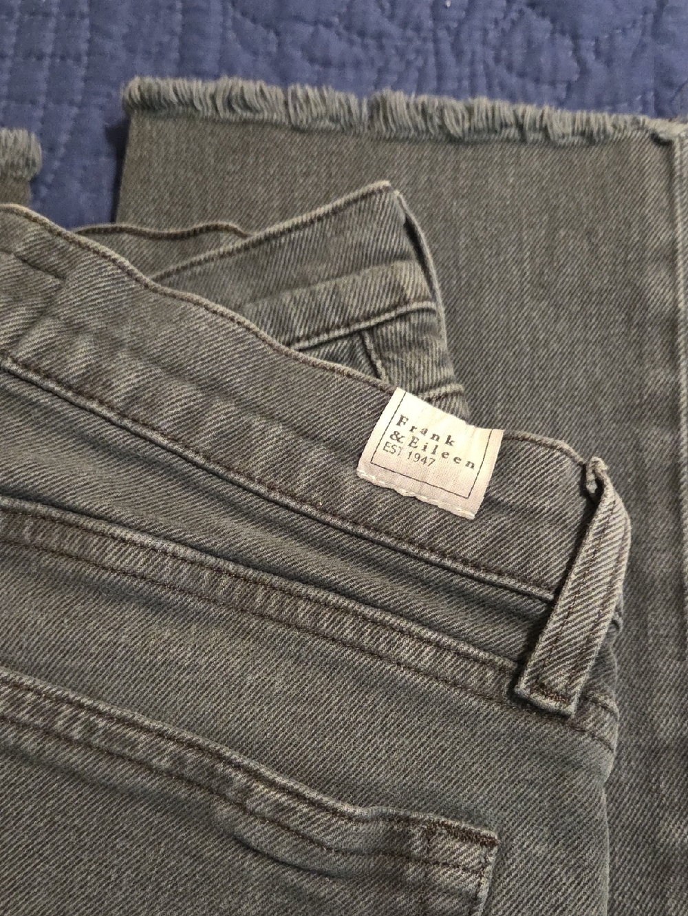 Frank & Eileen Womens Slim Straight Jeans in Charcoal Gray - Picture 4 of 8